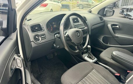 Volkswagen Polo VI (EU Market), 2016 год, 1 360 000 рублей, 5 фотография