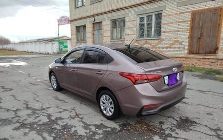 Hyundai Solaris II рестайлинг, 2018 год, 1 750 000 рублей, 11 фотография