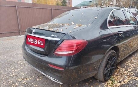 Mercedes-Benz E-Класс, 2018 год, 2 210 000 рублей, 8 фотография