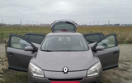 Renault Megane III, 2010 год, 750 000 рублей, 9 фотография