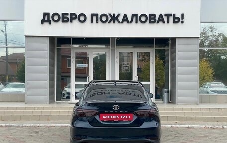 Toyota Camry, 2018 год, 2 949 000 рублей, 6 фотография