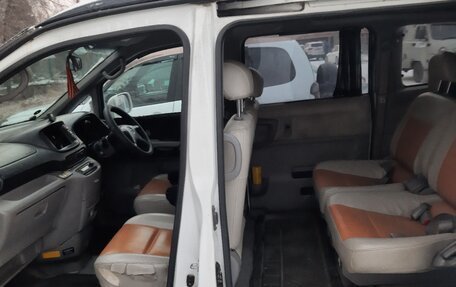 Nissan Serena II, 2000 год, 300 000 рублей, 6 фотография