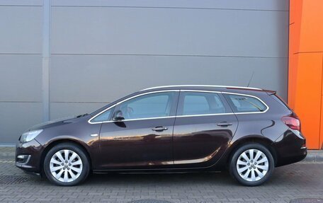 Opel Astra J, 2013 год, 1 299 000 рублей, 2 фотография