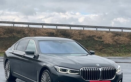 BMW 7 серия, 2022 год, 8 600 000 рублей, 1 фотография