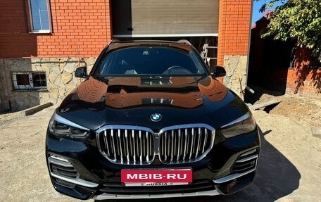 BMW X5, 2020 год, 5 950 000 рублей, 2 фотография