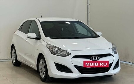 Hyundai i30 II рестайлинг, 2013 год, 1 275 000 рублей, 2 фотография