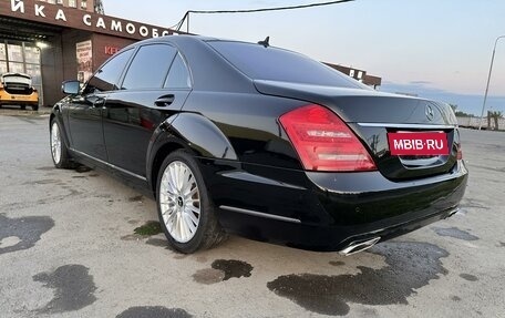 Mercedes-Benz S-Класс, 2011 год, 2 150 000 рублей, 23 фотография