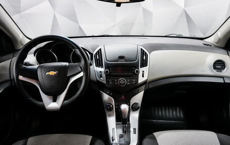 Chevrolet Cruze II, 2012 год, 877 000 рублей, 10 фотография