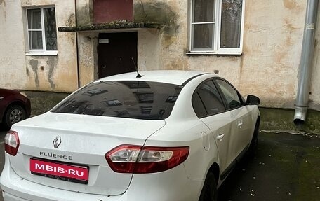 Renault Fluence I, 2011 год, 670 000 рублей, 1 фотография