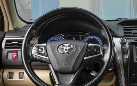 Toyota Camry, 2015 год, 2 179 000 рублей, 15 фотография