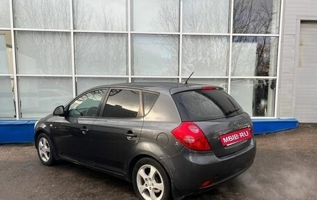 KIA cee'd I рестайлинг, 2008 год, 700 000 рублей, 4 фотография