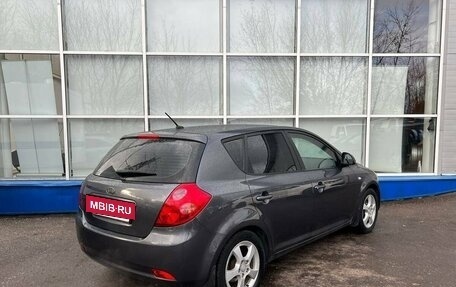 KIA cee'd I рестайлинг, 2008 год, 700 000 рублей, 2 фотография