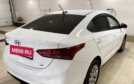 Hyundai Solaris II рестайлинг, 2017 год, 1 280 000 рублей, 3 фотография