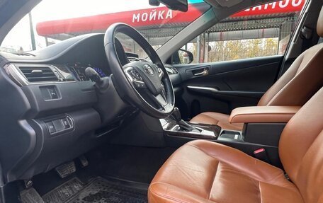 Toyota Camry, 2016 год, 2 299 000 рублей, 11 фотография