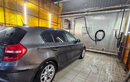 BMW 1 серия, 2008 год, 1 100 000 рублей, 12 фотография