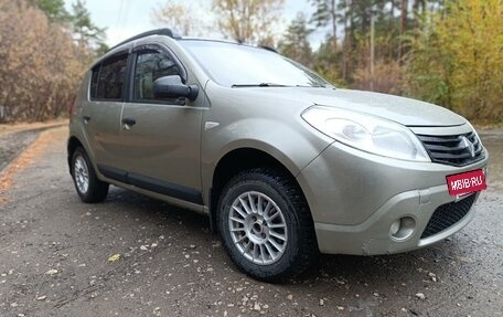 Renault Sandero I, 2012 год, 460 000 рублей, 2 фотография