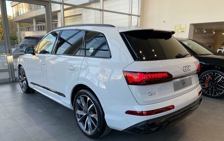 Audi Q7, 2023 год, 14 300 000 рублей, 6 фотография