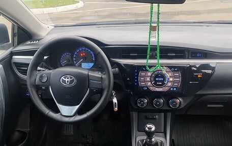 Toyota Corolla, 2013 год, 1 360 000 рублей, 29 фотография