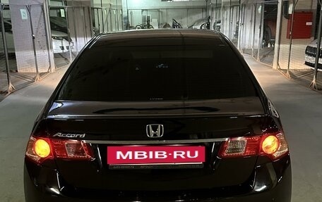 Honda Accord VIII рестайлинг, 2011 год, 1 700 000 рублей, 2 фотография