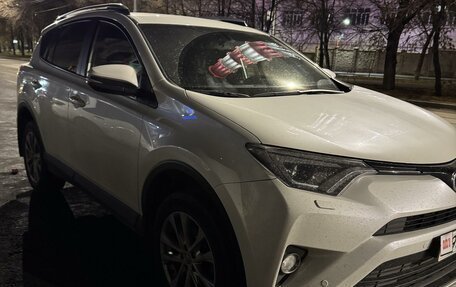 Toyota RAV4, 2016 год, 2 485 000 рублей, 4 фотография