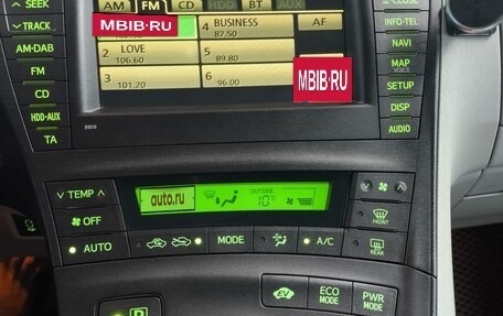 Toyota Prius, 2010 год, 1 350 000 рублей, 13 фотография