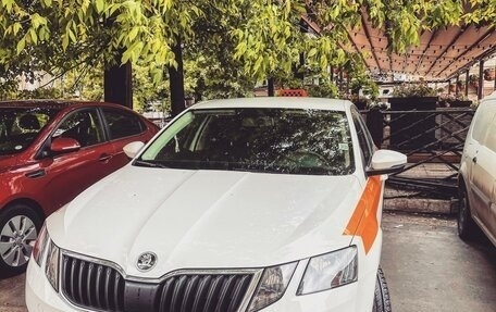 Skoda Octavia, 2020 год, 2 100 000 рублей, 1 фотография