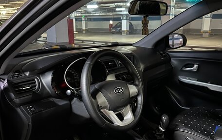 KIA Rio III рестайлинг, 2012 год, 880 000 рублей, 14 фотография