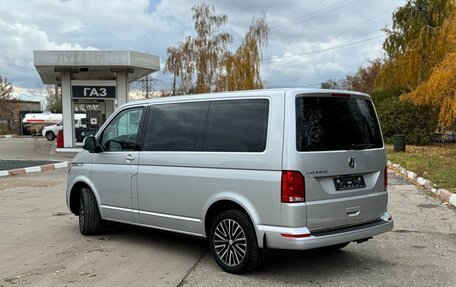 Volkswagen Caravelle T6 рестайлинг, 2021 год, 5 350 000 рублей, 6 фотография