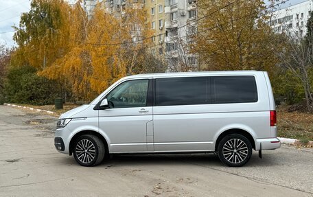 Volkswagen Caravelle T6 рестайлинг, 2021 год, 5 350 000 рублей, 4 фотография