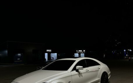 Mercedes-Benz CLS, 2011 год, 2 700 000 рублей, 12 фотография