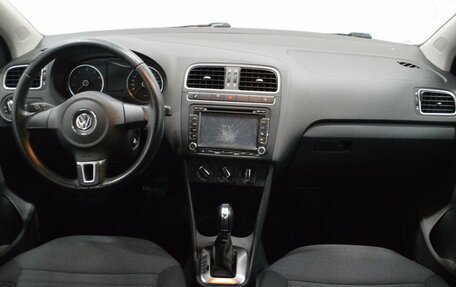 Volkswagen Polo VI (EU Market), 2012 год, 710 000 рублей, 14 фотография