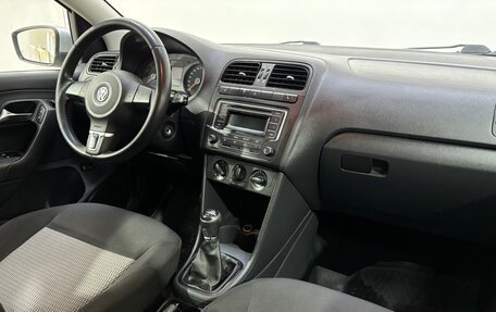 Volkswagen Polo VI (EU Market), 2012 год, 695 000 рублей, 13 фотография