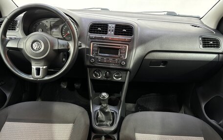 Volkswagen Polo VI (EU Market), 2012 год, 695 000 рублей, 11 фотография