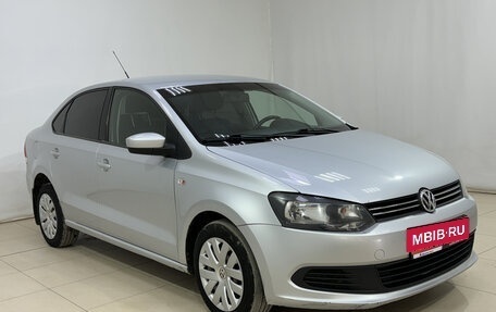 Volkswagen Polo VI (EU Market), 2012 год, 695 000 рублей, 3 фотография