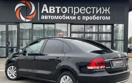 Volkswagen Polo VI (EU Market), 2015 год, 1 050 000 рублей, 4 фотография