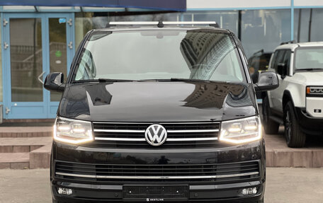 Volkswagen Multivan T6 рестайлинг, 2019 год, 6 390 000 рублей, 4 фотография