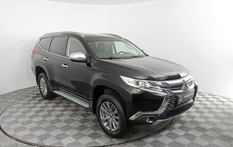 Mitsubishi Pajero Sport III рестайлинг, 2019 год, 3 083 000 рублей, 3 фотография