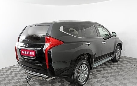 Mitsubishi Pajero Sport III рестайлинг, 2019 год, 3 083 000 рублей, 5 фотография