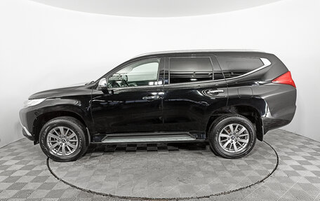 Mitsubishi Pajero Sport III рестайлинг, 2019 год, 3 083 000 рублей, 8 фотография