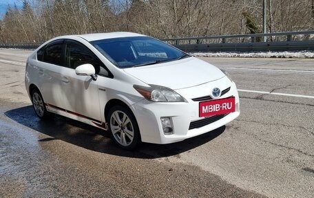 Toyota Prius, 2010 год, 1 080 000 рублей, 6 фотография