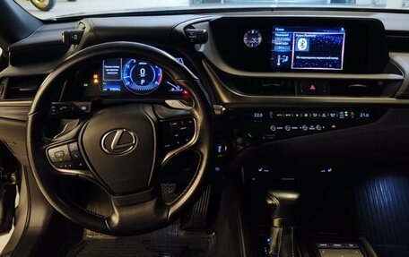 Lexus ES VII, 2019 год, 3 850 000 рублей, 4 фотография