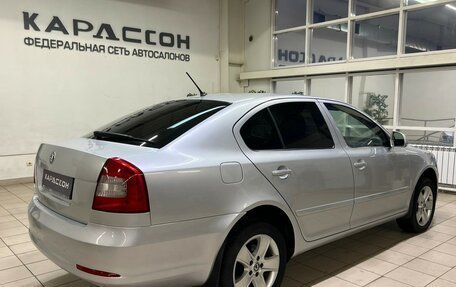 Skoda Octavia, 2011 год, 900 000 рублей, 2 фотография