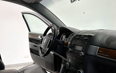 Volkswagen Touareg III, 2008 год, 1 370 000 рублей, 12 фотография