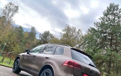 Volkswagen Touareg III, 2011 год, 2 100 000 рублей, 1 фотография