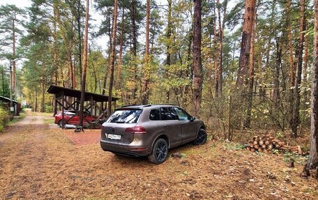 Volkswagen Touareg III, 2011 год, 2 100 000 рублей, 10 фотография