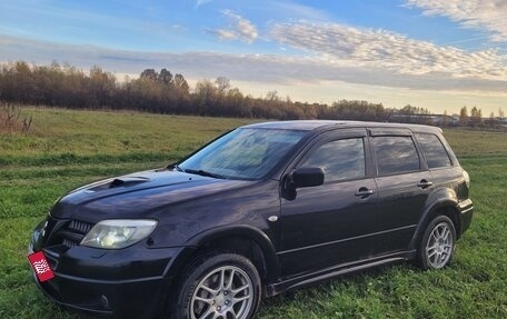 Mitsubishi Outlander III рестайлинг 3, 2005 год, 900 000 рублей, 1 фотография