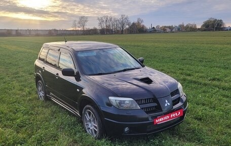 Mitsubishi Outlander III рестайлинг 3, 2005 год, 900 000 рублей, 2 фотография