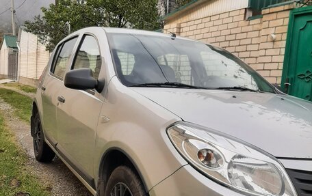 Renault Sandero I, 2013 год, 800 000 рублей, 8 фотография