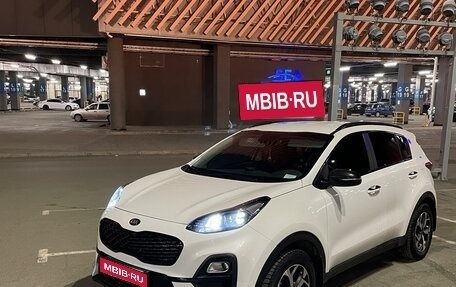 KIA Sportage IV рестайлинг, 2020 год, 2 700 000 рублей, 13 фотография