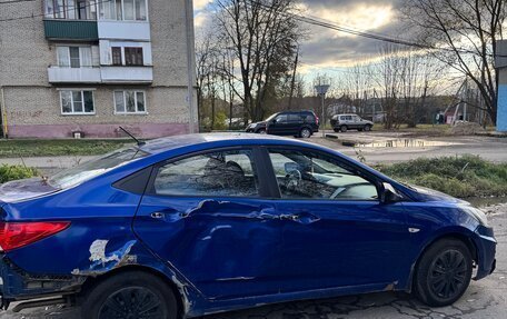 Hyundai Solaris II рестайлинг, 2011 год, 450 000 рублей, 3 фотография